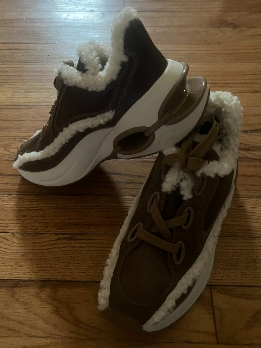 Michael Kors Women Toni Trainer Husk - Picture 8 of 13